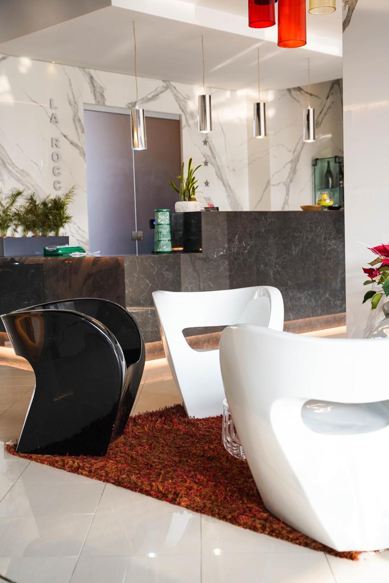 Hotel La Rocca Ногароле-Рокка Экстерьер фото